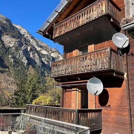 5 Zimmer-Wohnung Mit Garage Und Sauna Sankt Niklaus Exterior photo