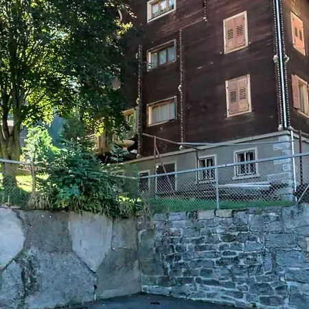 5 Zimmer-Wohnung Mit Garage Und Sauna Sankt Niklaus Exterior photo
