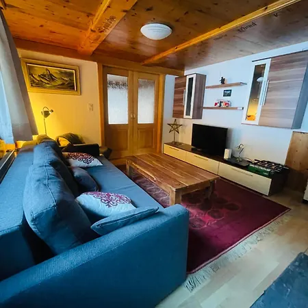 5 Zimmer-Wohnung Mit Garage Und Sauna Sankt Niklaus Exterior photo