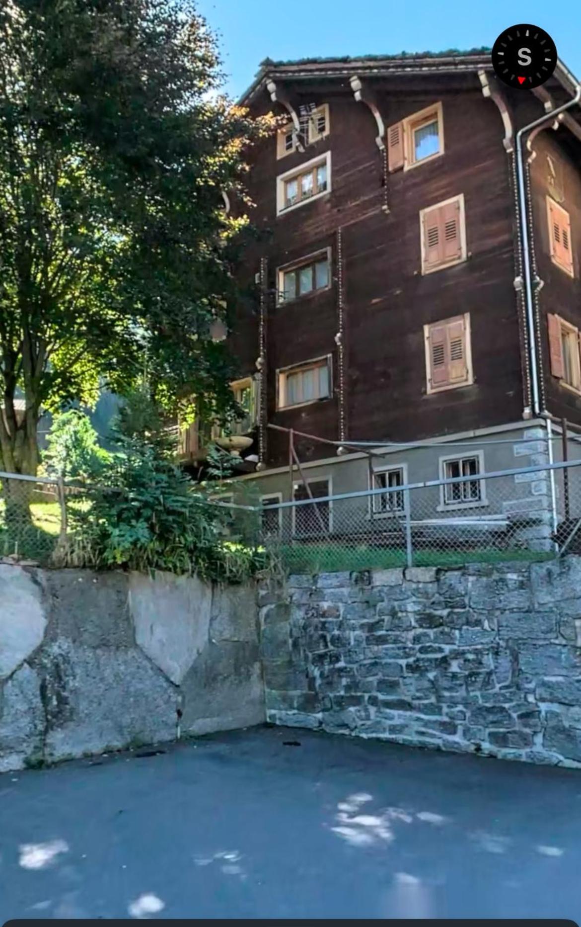 5 Zimmer-wohnung Mit Garage Und Sauna * Sankt Niklaus