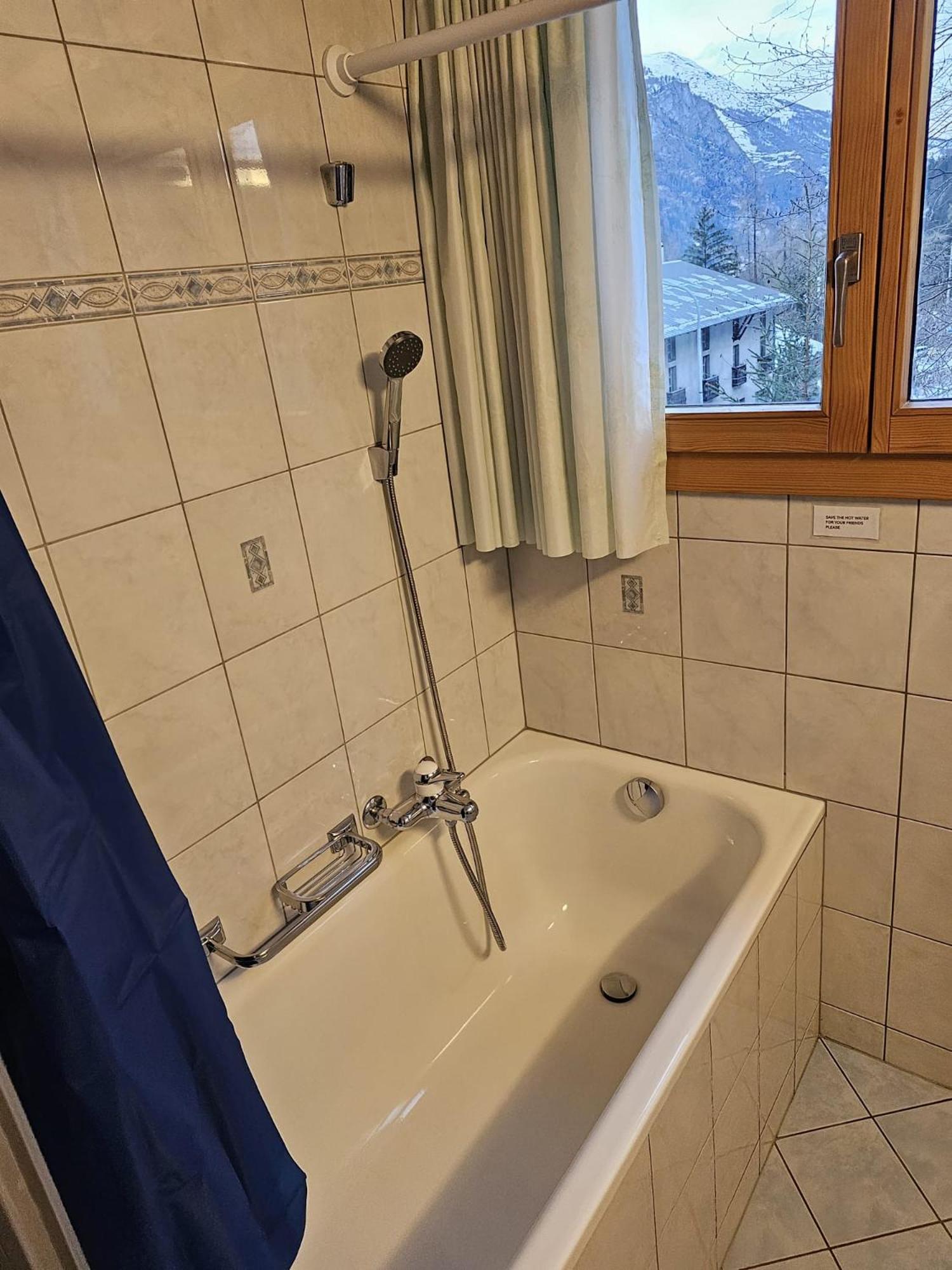 5 Zimmer-wohnung Mit Garage Und Sauna Sankt Niklaus